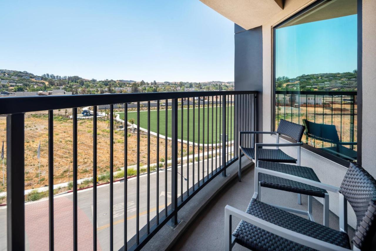 Courtyard By Marriott Petaluma Sonoma County酒店 外观 照片