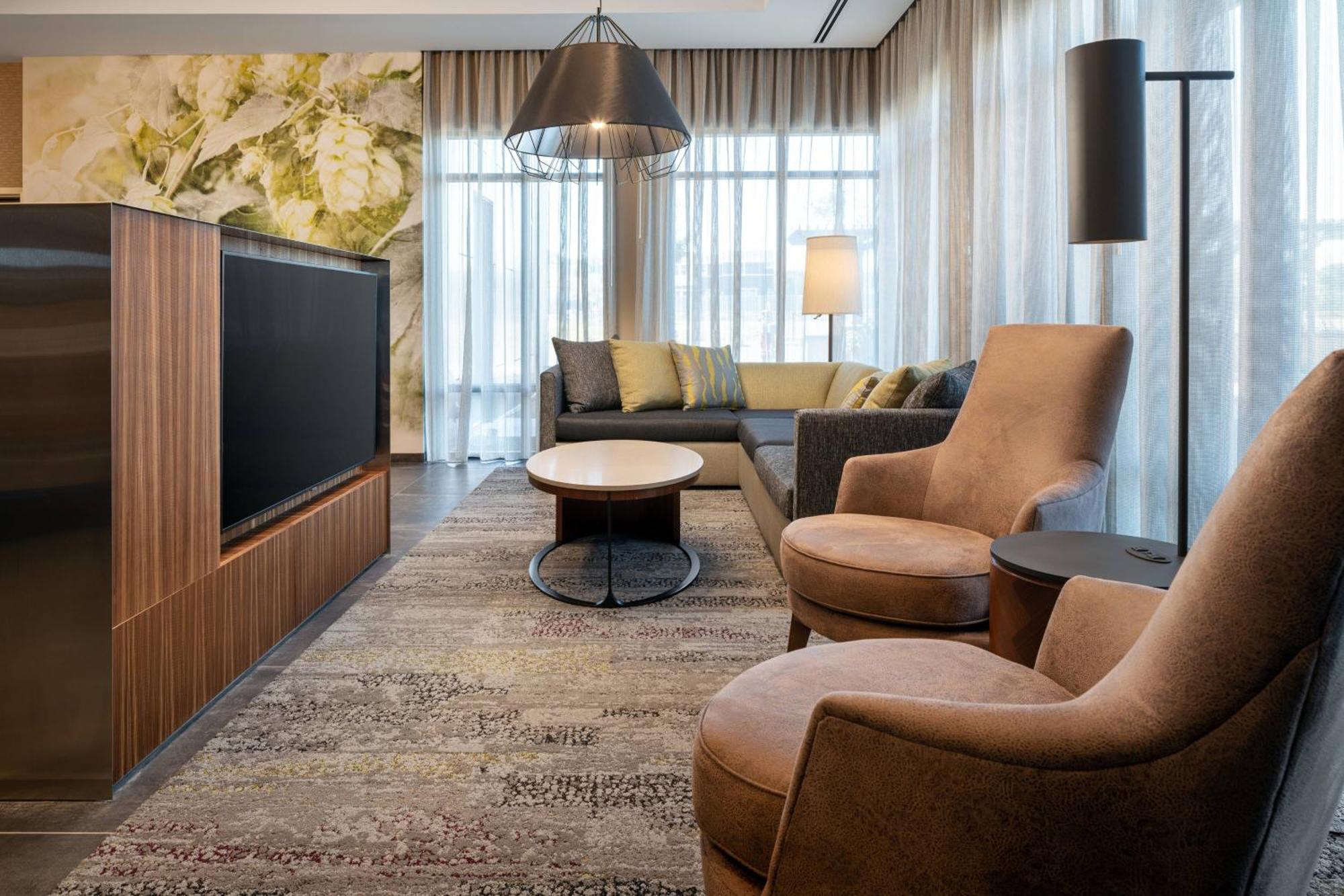 Courtyard By Marriott Petaluma Sonoma County酒店 外观 照片